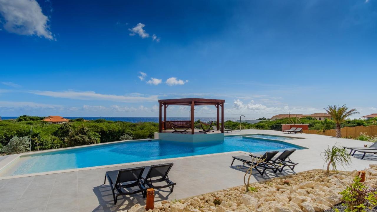 Coral Estate Ocean View Apartments Віллемстад Екстер'єр фото