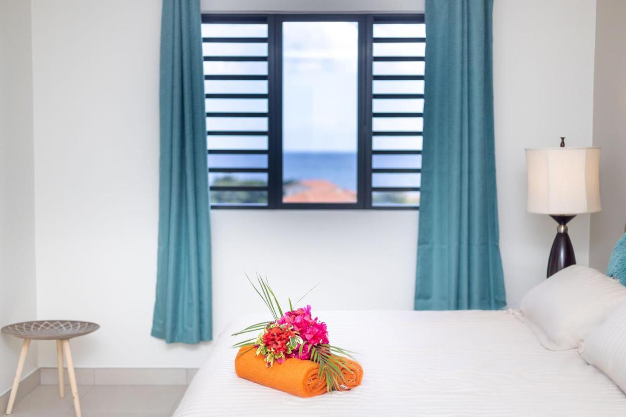 Coral Estate Ocean View Apartments Віллемстад Екстер'єр фото