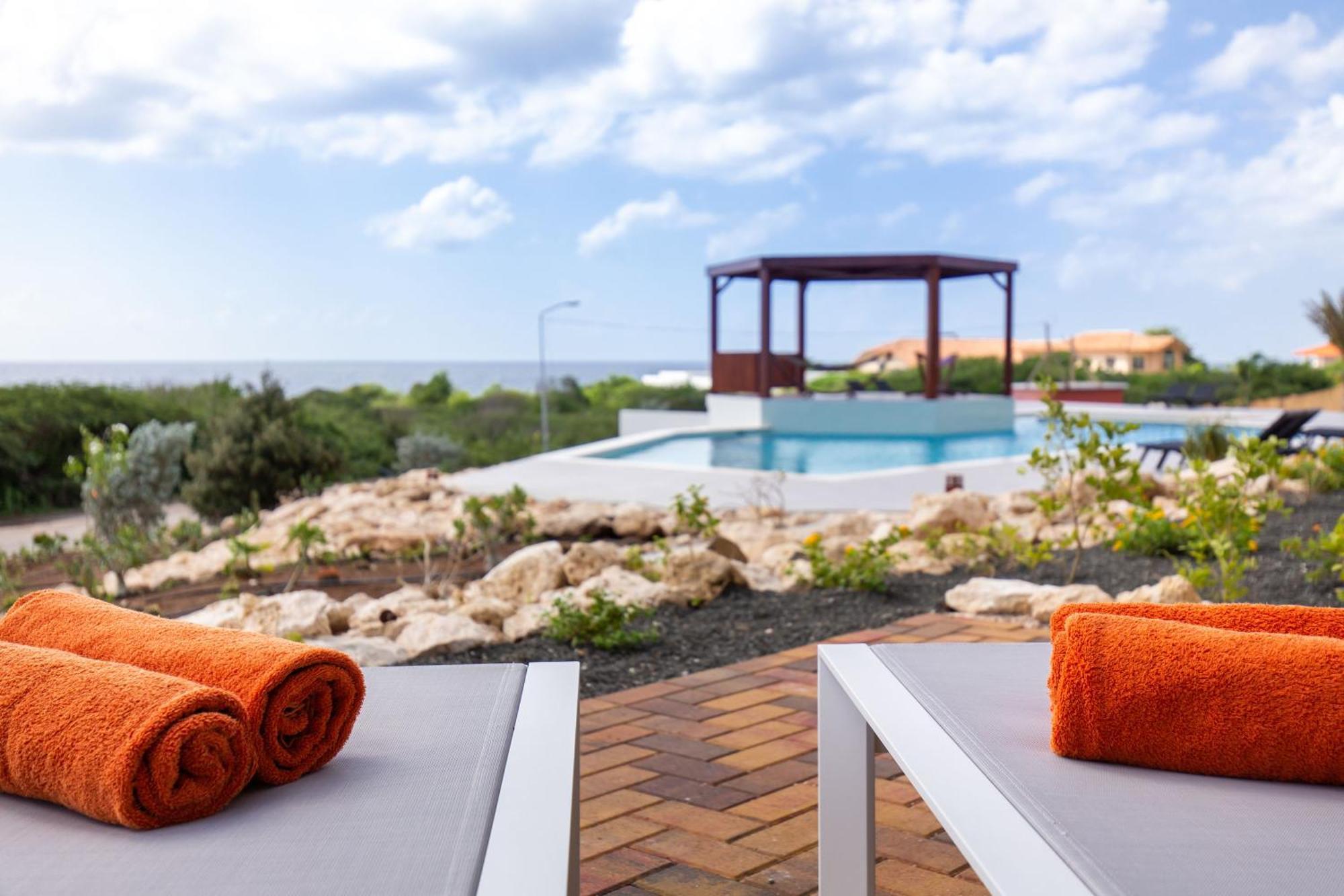 Coral Estate Ocean View Apartments Віллемстад Екстер'єр фото