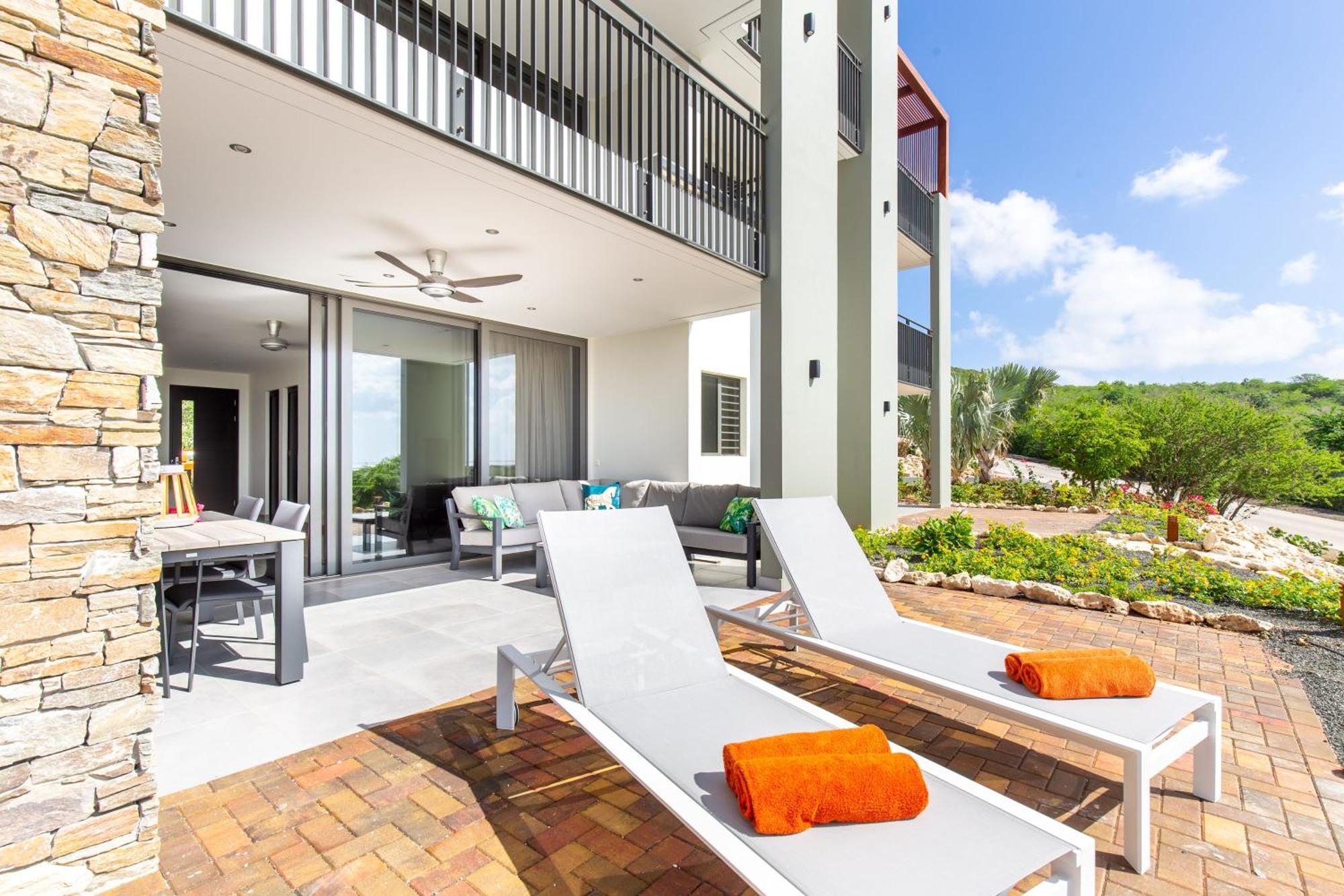 Coral Estate Ocean View Apartments Віллемстад Екстер'єр фото